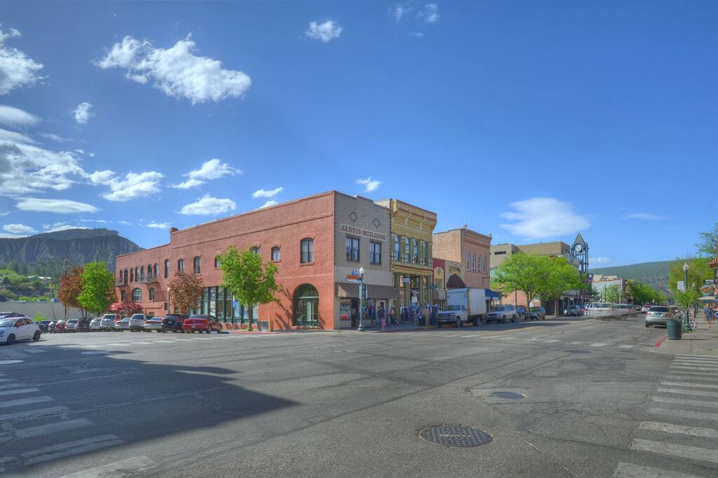 Durango Colorado vacation rental condo on downtown Historic Main Avenue