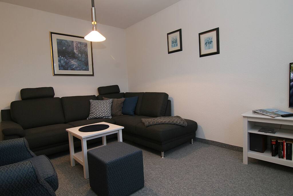 Neue gemütliche Couchgarnitur