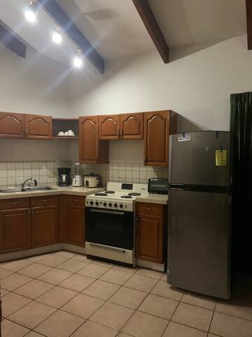 Villa 3BR Closer beach Easy access -Gated Com