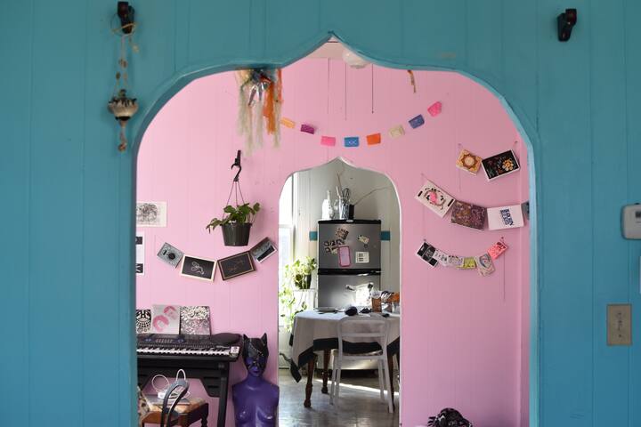 Classic Pilsen Redstone-Chicago