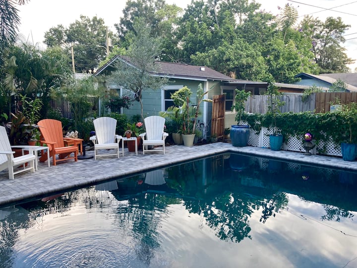 Private Cottage in a Tropical Setting Guesthouses for Rent in St