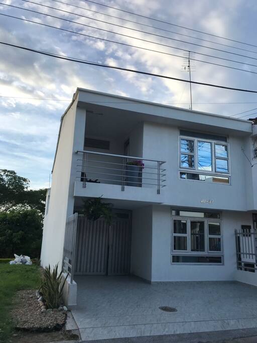 Frente de la casa