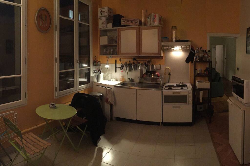 Large Kitchen, Hoven, Microwave & "Terrace" like table.