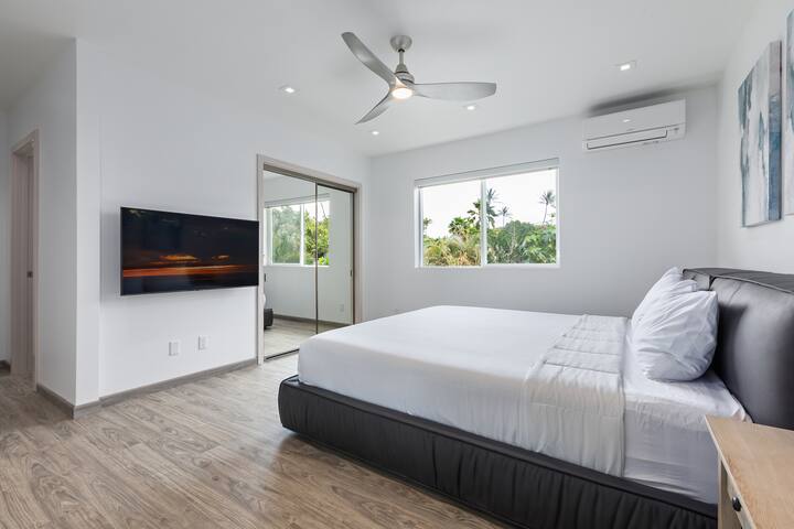 The Makai Manor – Stunning Newly Built Home gallery image 5