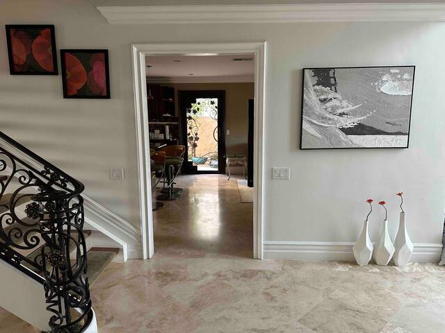 Calabasas Villa Lake View Home gallery image 4