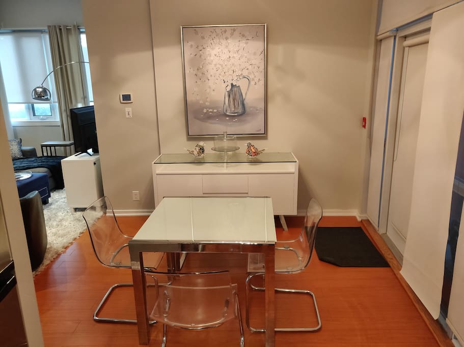 Dining room, table extends to double the size