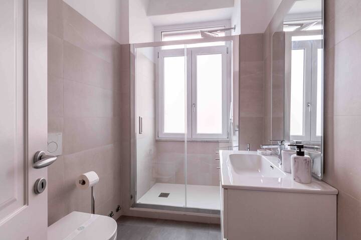 [Vatican] Contemporary Apartment near Vaticano gallery image 4