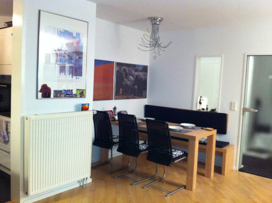 Wohnraum mit Speiseplatz