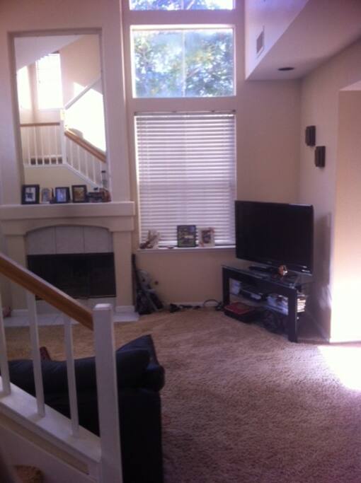 Living room area with cable/wifi.
