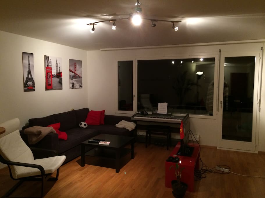 Spacious living room with balcony