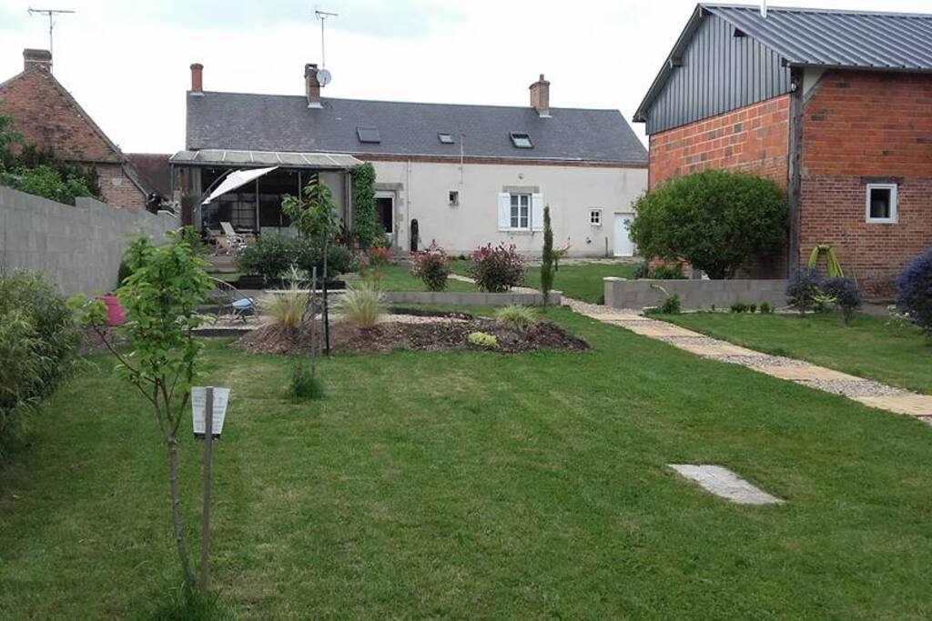 Le jardin où vous pourrez vous détendre