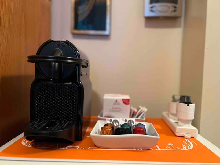 Ampia Camera Da Letto Indipendente Con Bagno - Milan