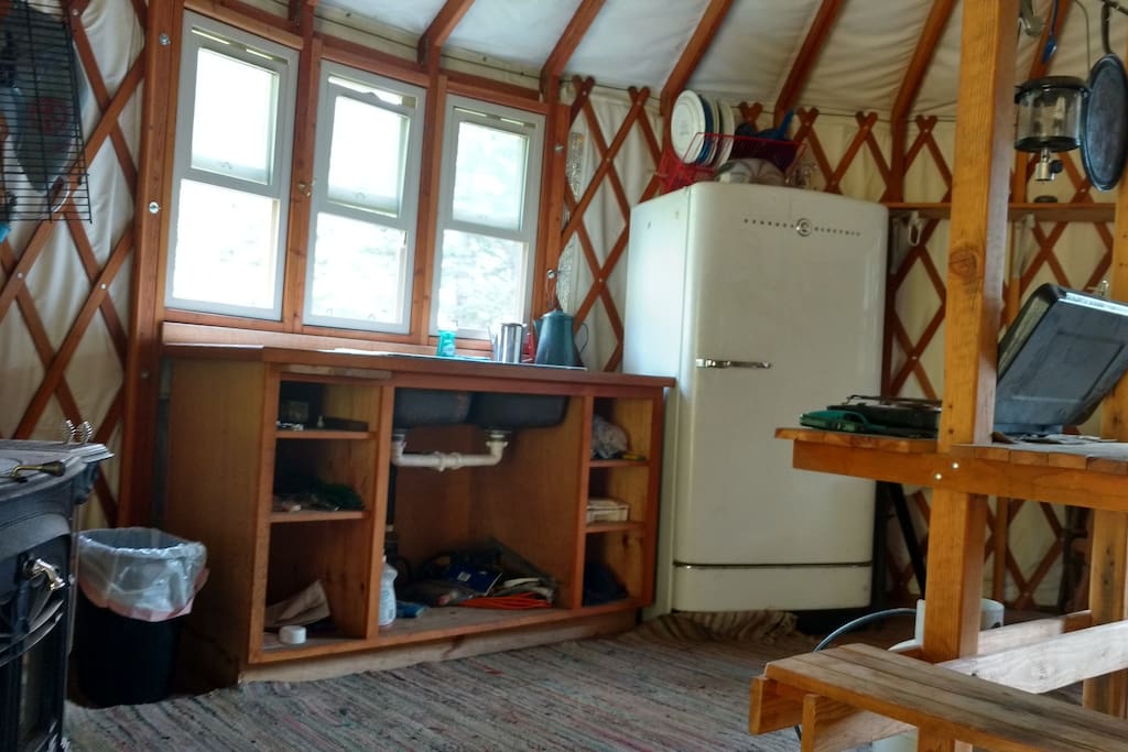 Kitchen area