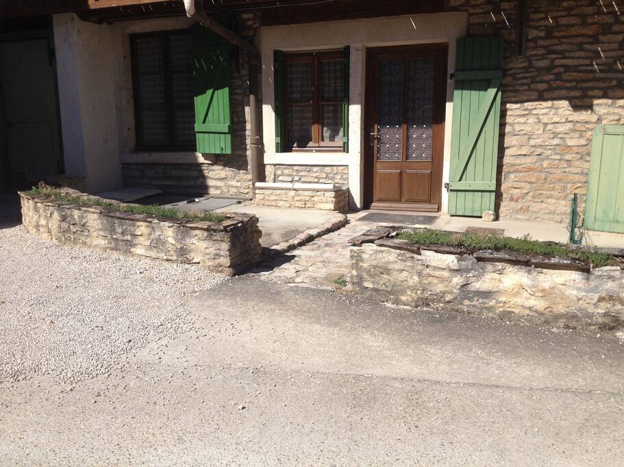 Terrasse privative devant l'appartement