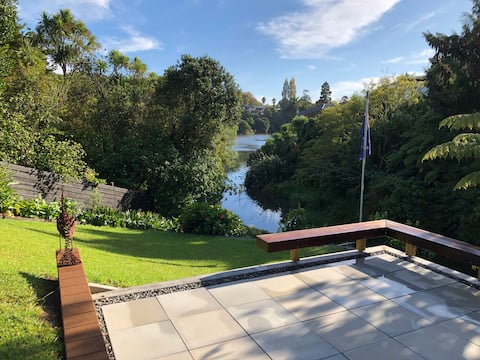 Popular Airbnb listing: Spacious, modern and quiet Remuera suite in Auckland