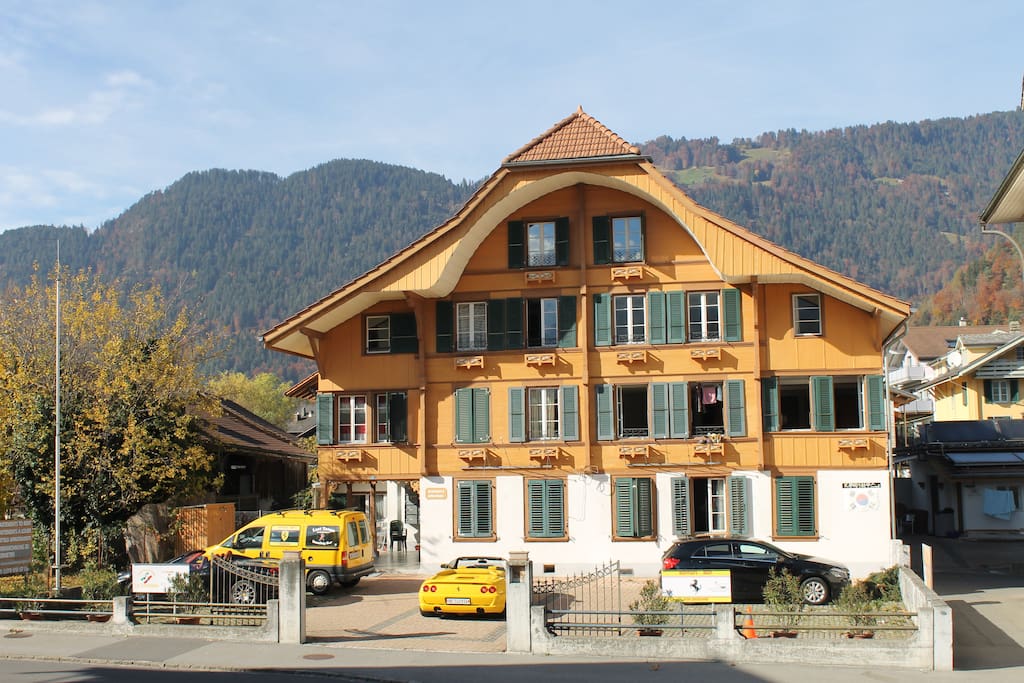 Apartment In Interlaken Near Train Station Apartment In Interlaken Near Train Station