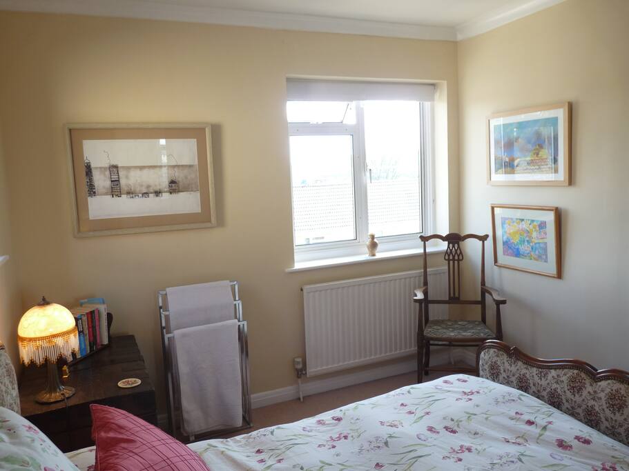 Dual aspect double room with views.