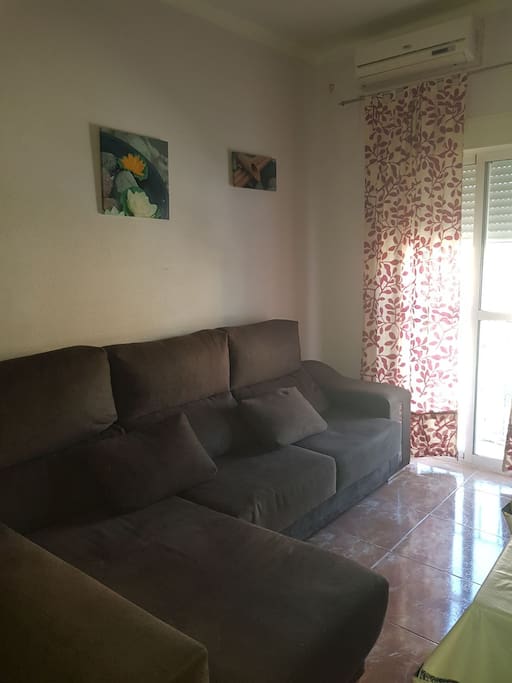 salon gran sofa muy comodo y confortable