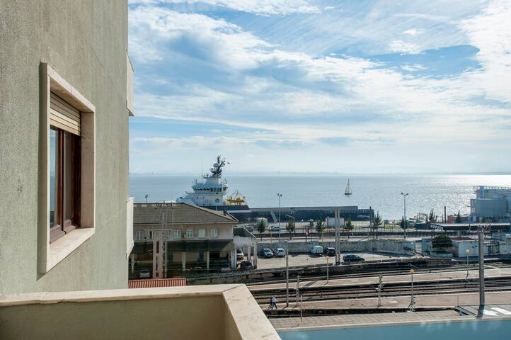 APOLONIA 30 Guests gallery image 3