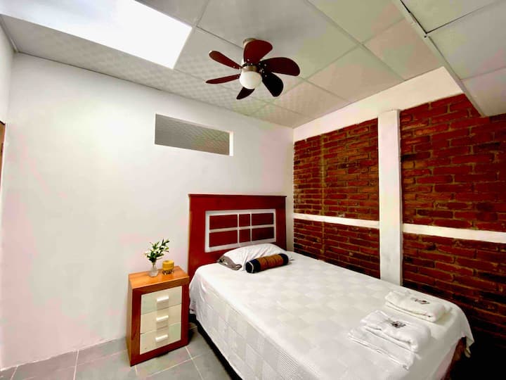 Ცალკე ოთახი 2 ადამიანზე 