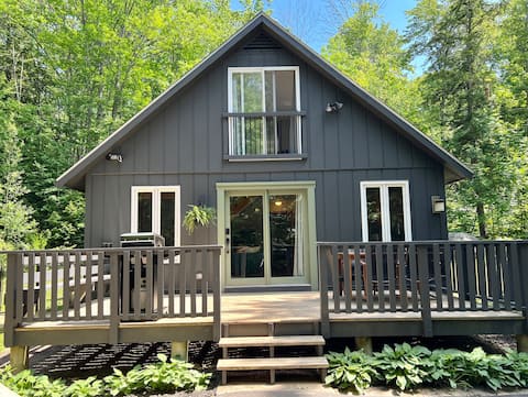 Cozy Chalet in Gilford near lake and mountains