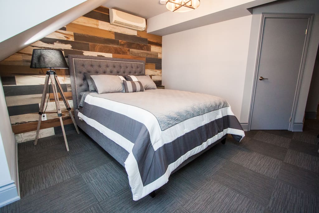 The bed and washroom