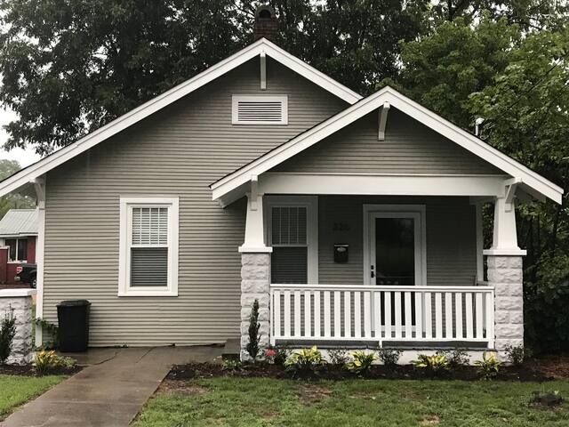 ★Travelers Spot - Newly Renovated Downtown Home★