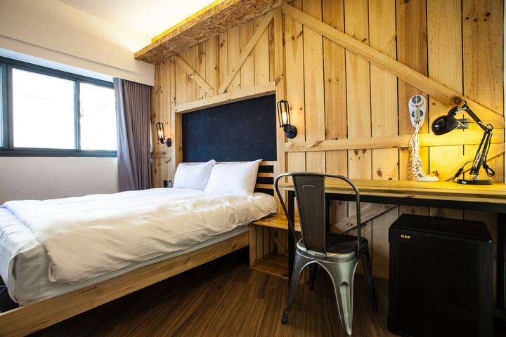 【台中住宿】台中樓特  一中館@夏洛特一中街步行1分,台中車站開車7分