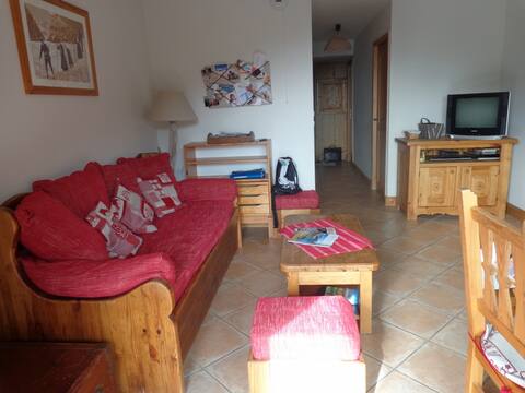 Top Airbnb: In luxury residence, 3 bedroom apartment. in Cohennoz