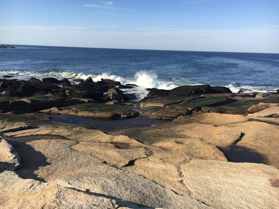 Notice the tidal pool--ideal for cooling off on those hot summer days.