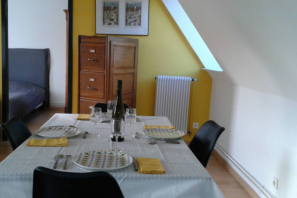 Vaiselles complètes pour préparer une belle table