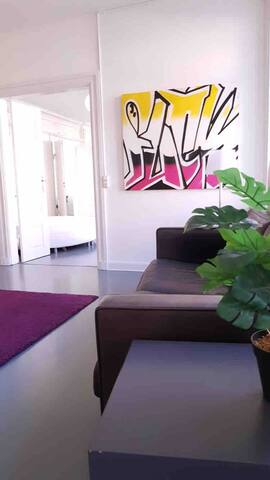 AMAZING HISTORICAL APARTMENT IN THE HEART OF CPH gallery image 4