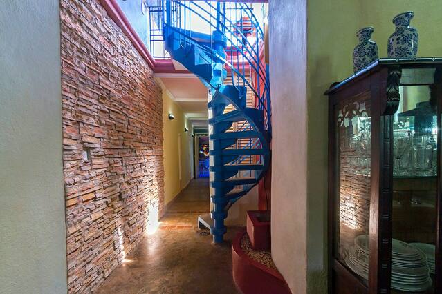 Airbnb 759 Frank Pais Holiday Rentals Places To Stay