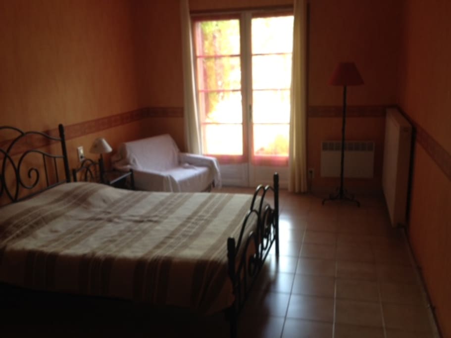 Chambre rez de chaussée
