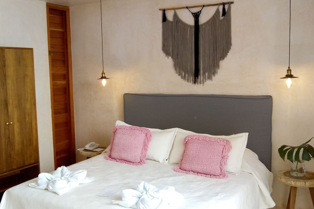 King Size bed