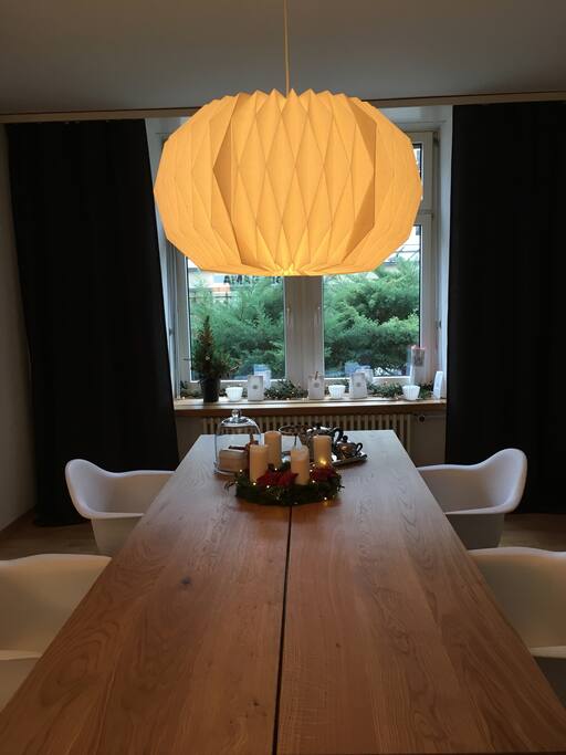 wooden dining/working table
