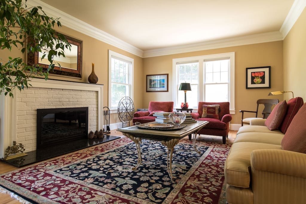 living room with gas fire place!