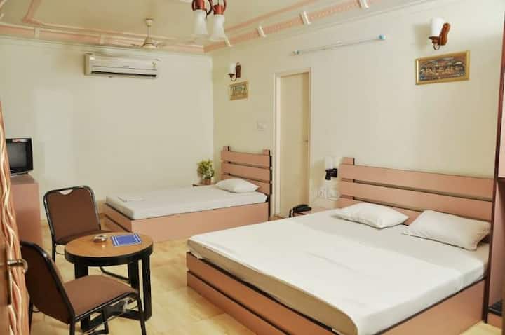 Triple Bed Room  In Hotel Savoy - Jaipur