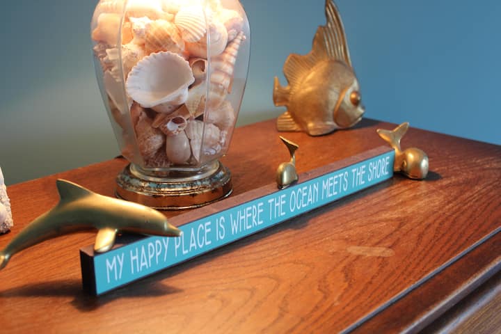 זה גם המקום השמח שלנו...