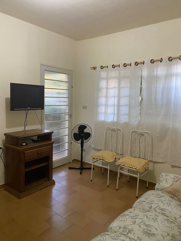 Casa Muito Agradável No Centro Da Cidade De Lins - Lins