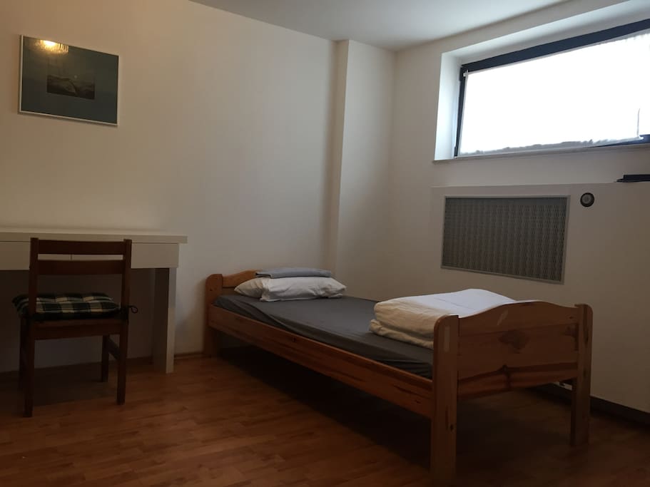 Zimmer / guest room 2