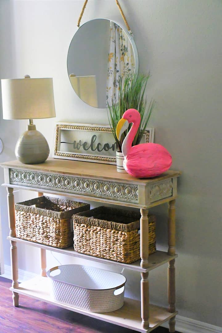 Pink Flamingo Retreat Crystal River. - Crystal River, FL
