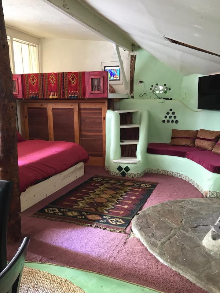 First Earthship ever built Now refurbished Earth houses for Rent in Taos, New Mexico, United
