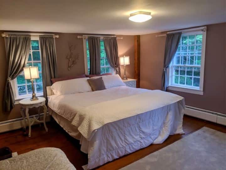 Harrisville Vacation Rentals & Homes New Hampshire, United States