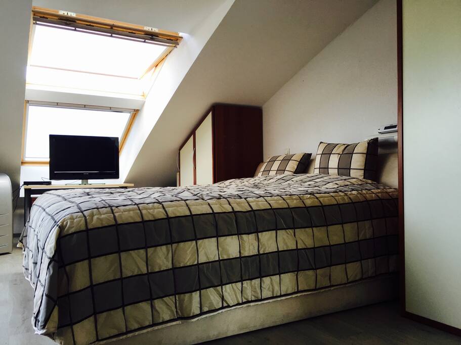 Extra large double bed