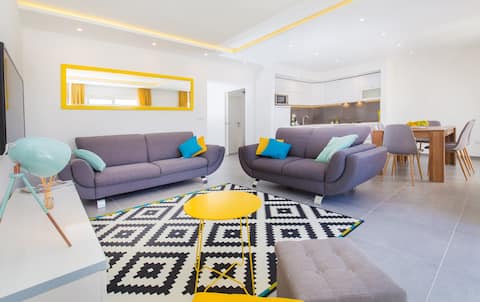 Spacious Duplex Apartment with Garden