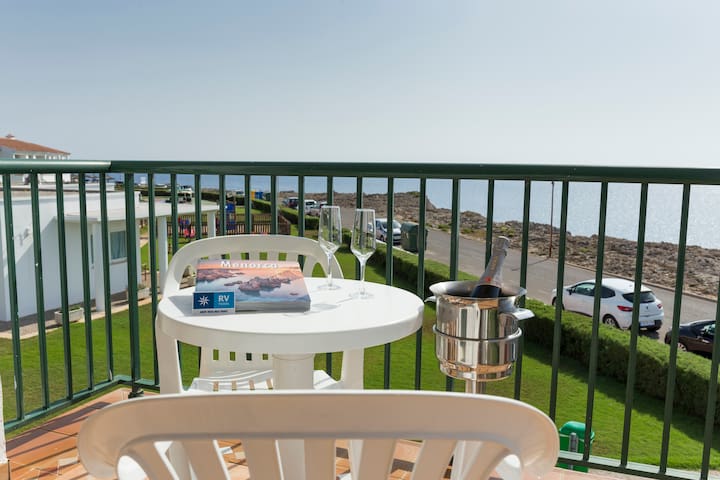 RVHotels Sea Club Menorca managed Airbnb listing 2