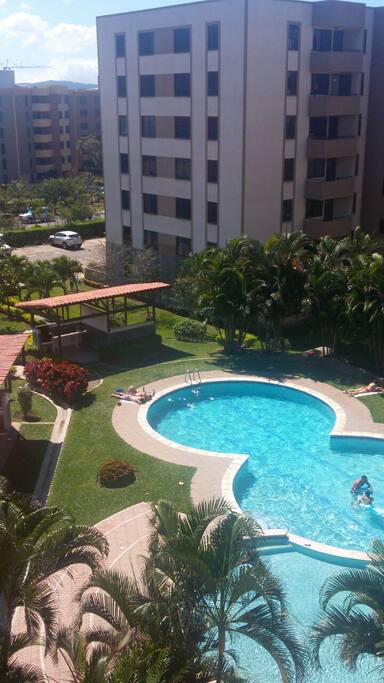 Derecho de Uso de Piscina en el horario establecido