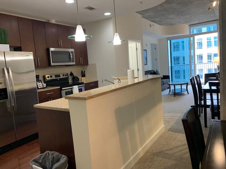 In the Heart of Uptown Charlotte Apartments for Rent in Charlotte