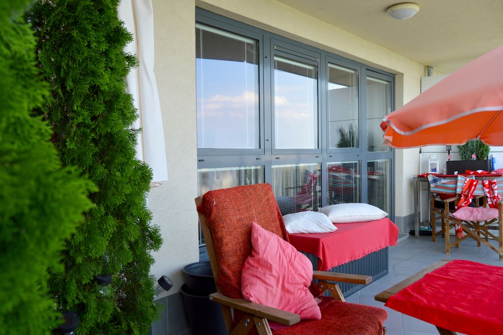 Spacious terrace with view on the lake
